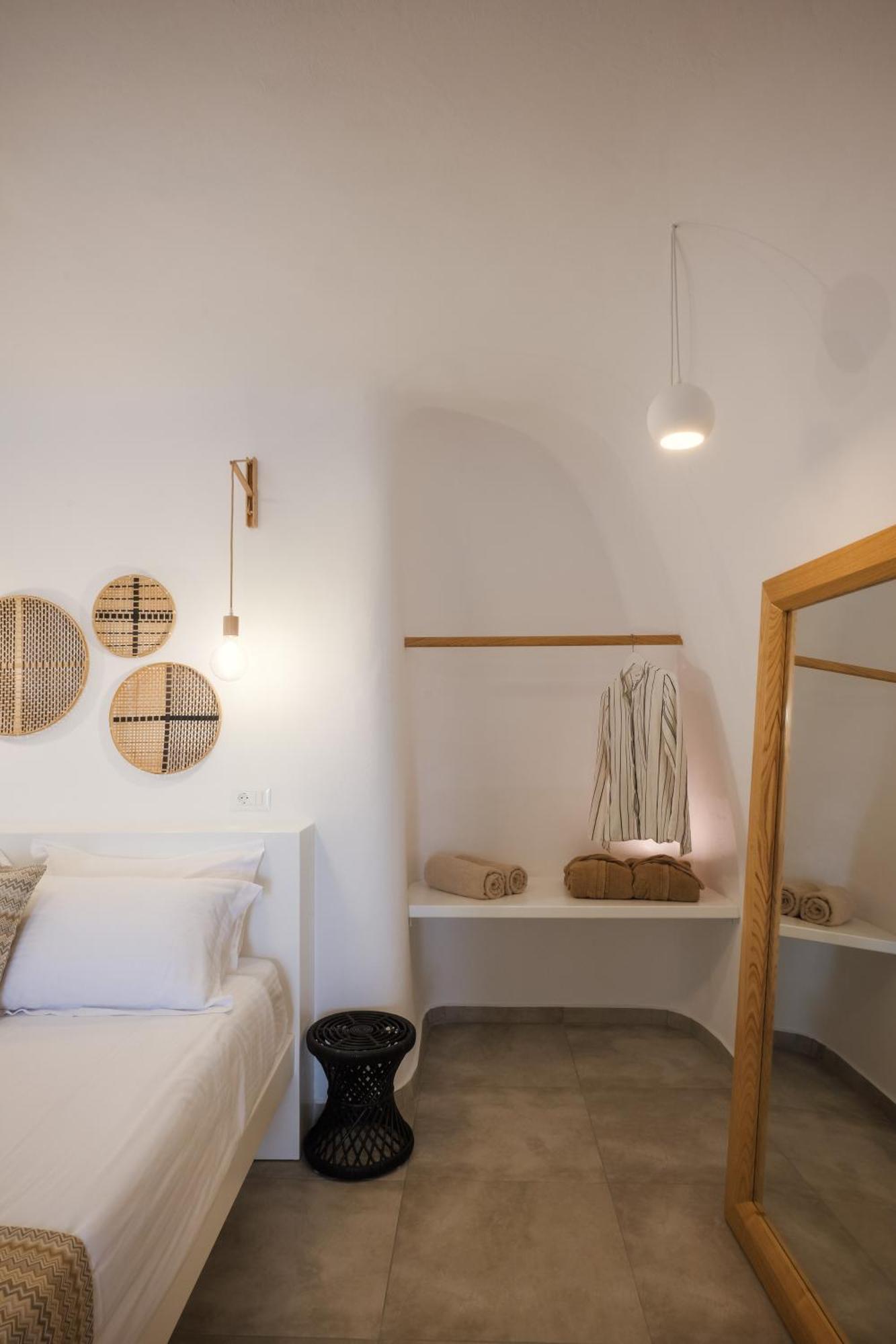 Valery Suites Тира Экстерьер фото